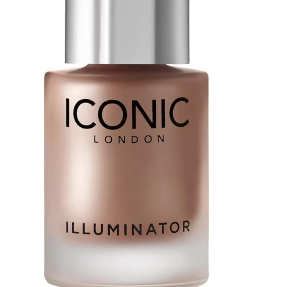 Iconic London illuminator champagne